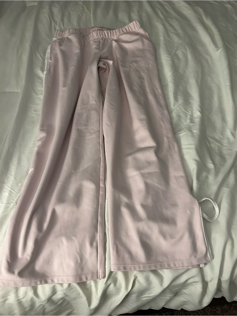 Gilly Hicks Wide Leg Pants in Light Pink size medium